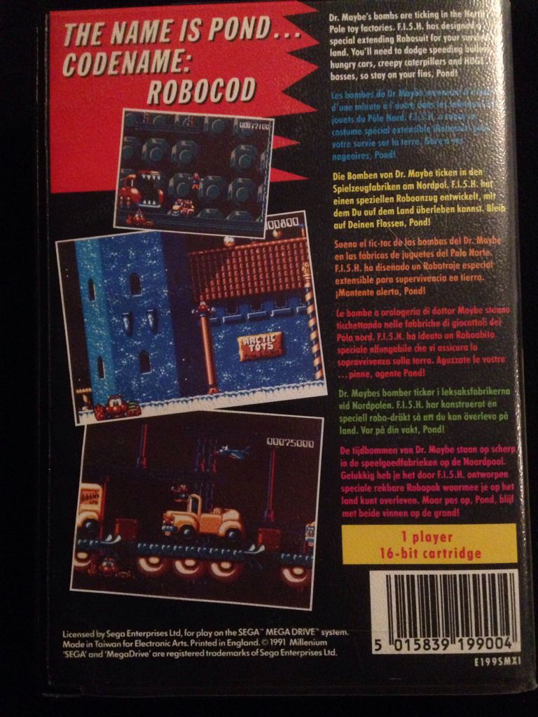 James Pond II: Codename - RoboCod - Sega Mega Drive (Electronic Arts/EA Games - 1) video game collectible [Barcode 5015839199004] - Main Image 2