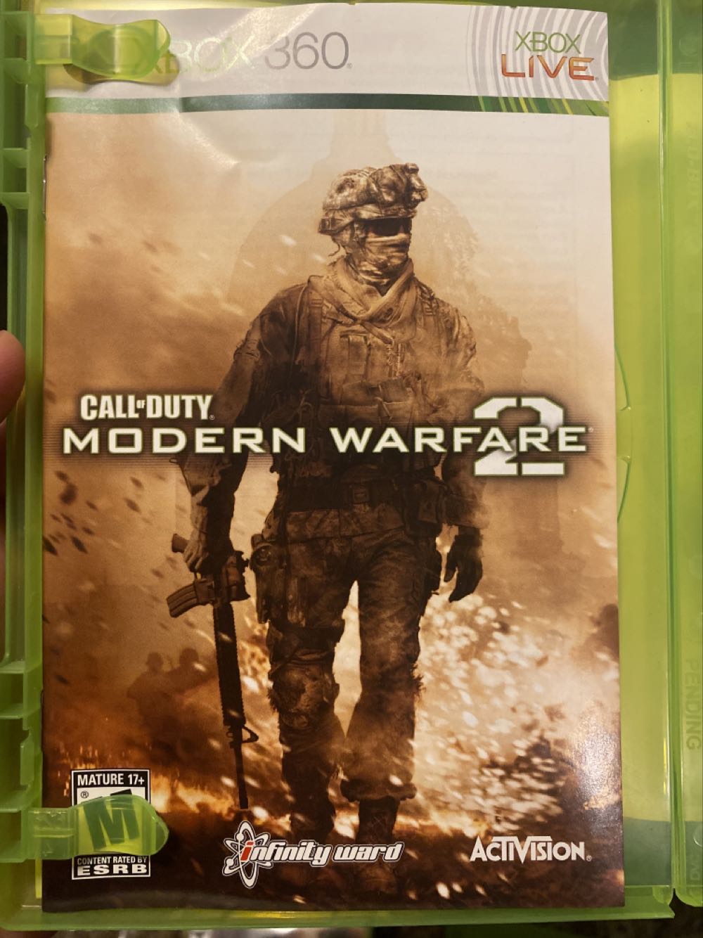 Call of Duty: Modern Warfare 2 - Microsoft Xbox 360 (Activision - 4) video game collectible [Barcode 047875837492] - Main Image 3