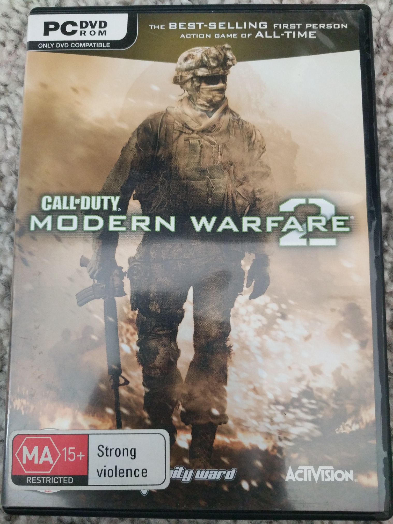 Call of Duty: Modern Warfare 2 - PC video game collectible [Barcode 3192012784294] - Main Image 1