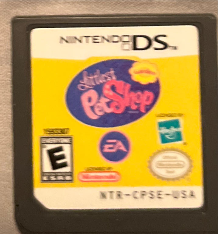 Littlest Pet Shop - Nintendo DS video game collectible - Main Image 2