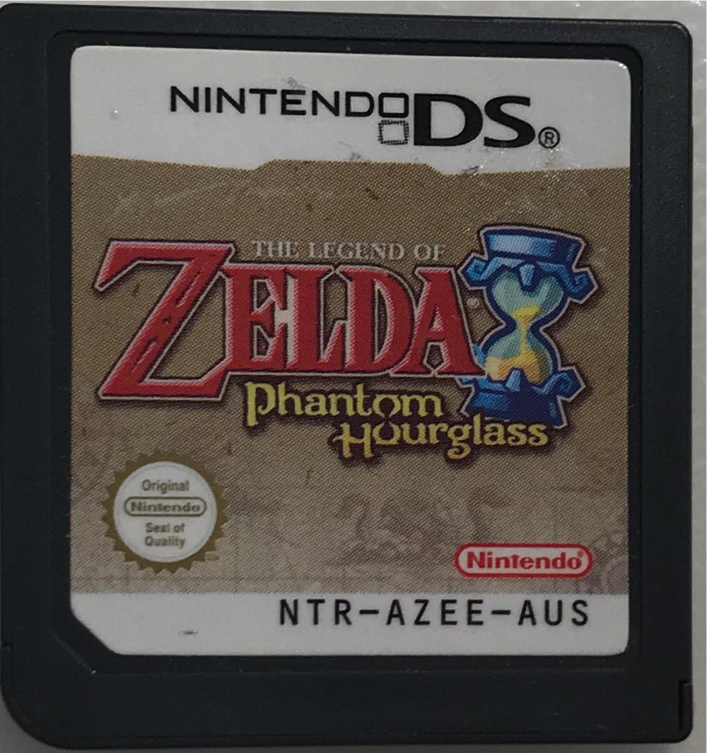 The Legend of Zelda: Phantom Hourglass - Nintendo DS video game collectible - Main Image 2