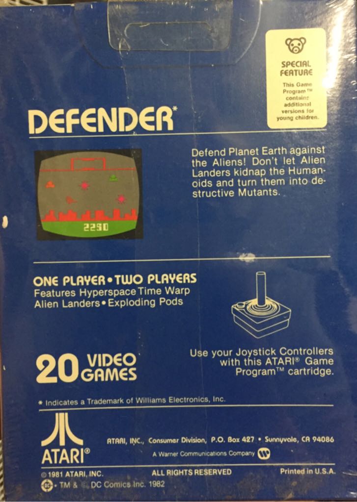 Defender - Atari 2600 video game collectible - Main Image 2
