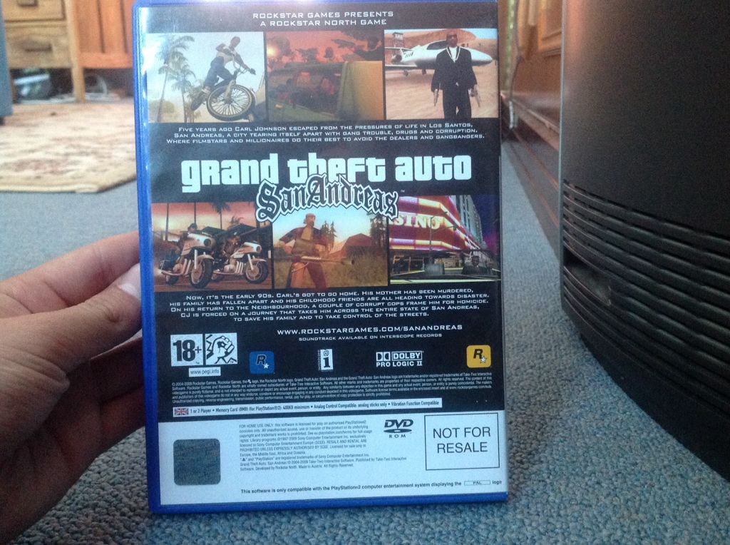 Grand Theft Auto San Andreas - Sony PlayStation 2 (PS2) video game collectible - Main Image 2