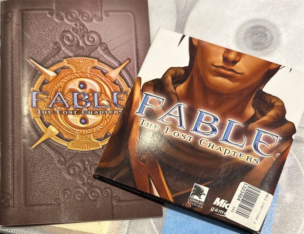 Fable - The Lost Chapters - PC (Microsoft Game Studios - 1) video game collectible [Barcode 882224042925] - Main Image 4