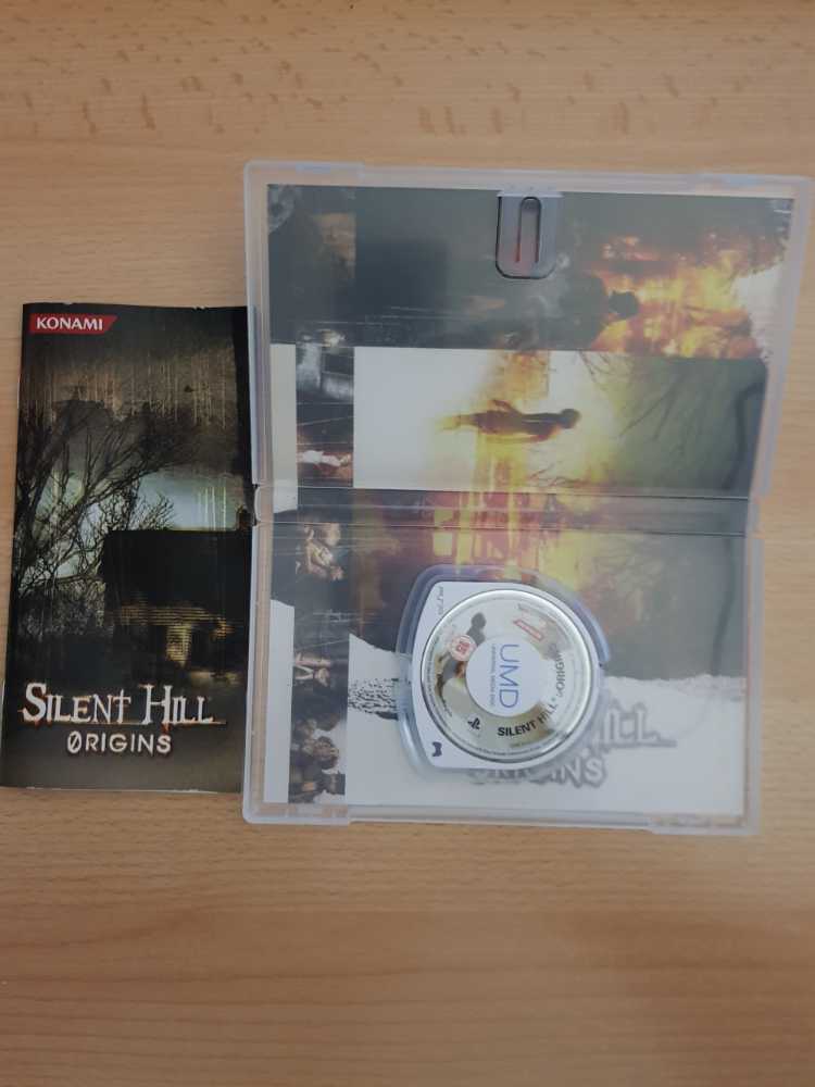 Silent Hill Origins - Sony PlayStation Portable (PSP) video game collectible [Barcode 088971061275] - Main Image 3