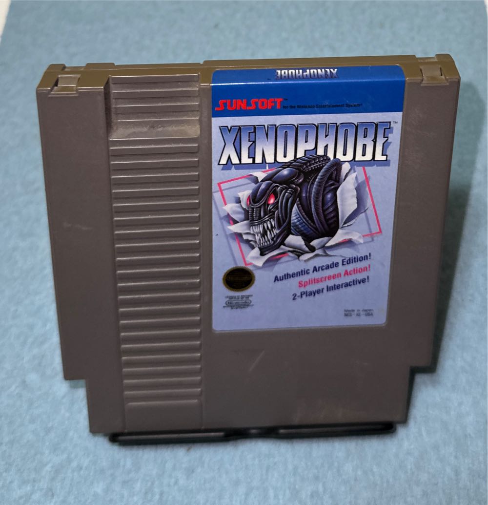 Xenophobe - Nintendo Entertainment System (NES) (SunSoft - 2) video game collectible [Barcode 020763110037] - Main Image 3