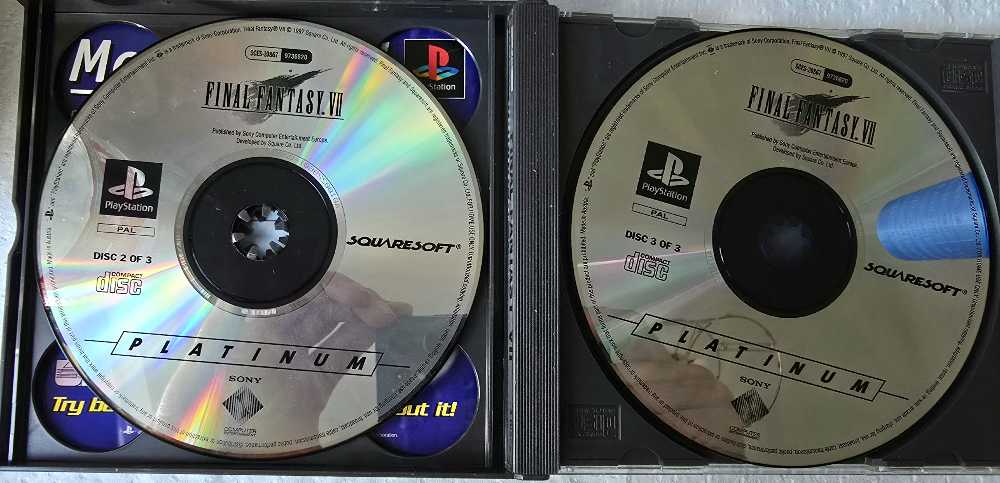 Final Fantasy VII - Sony PlayStation (SquareSoft - 1) video game collectible - Main Image 4
