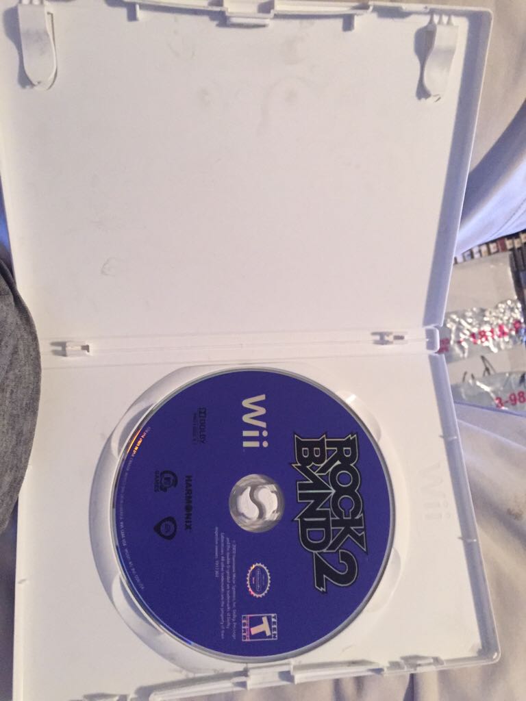 Rock Band 2 - Nintendo Wii video game collectible - Main Image 2