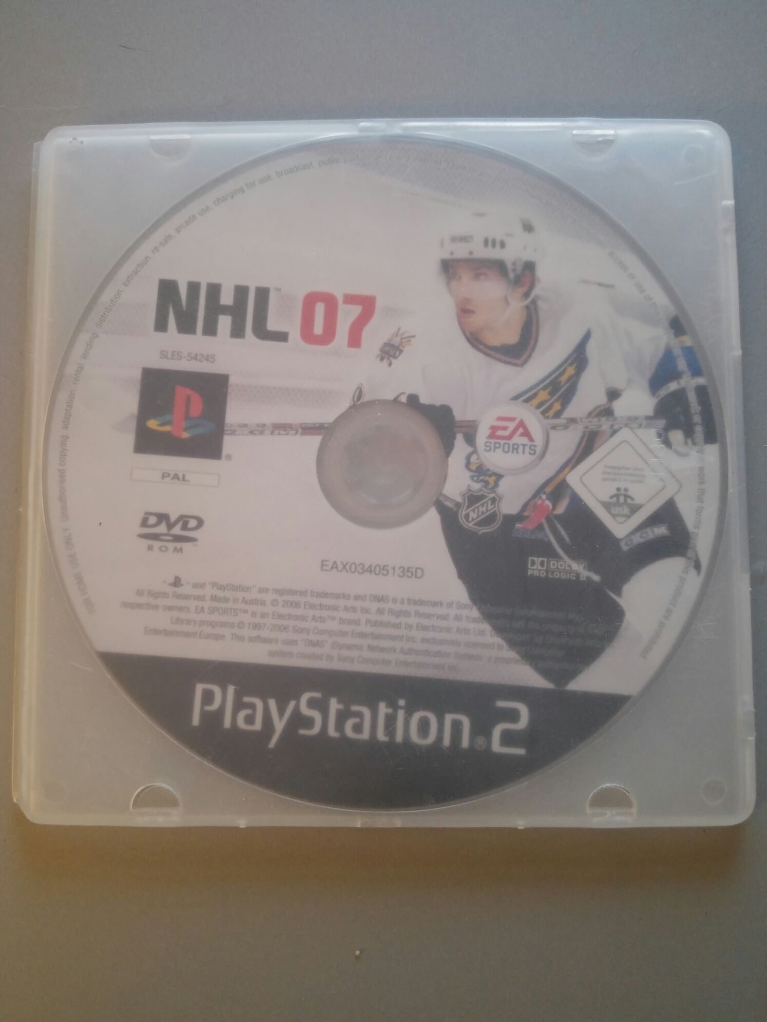 NHL 07 - Sony PlayStation 2 (PS2) (Electronic Arts/EA Games - 1-2) video game collectible [Barcode 014633152333] - Main Image 2