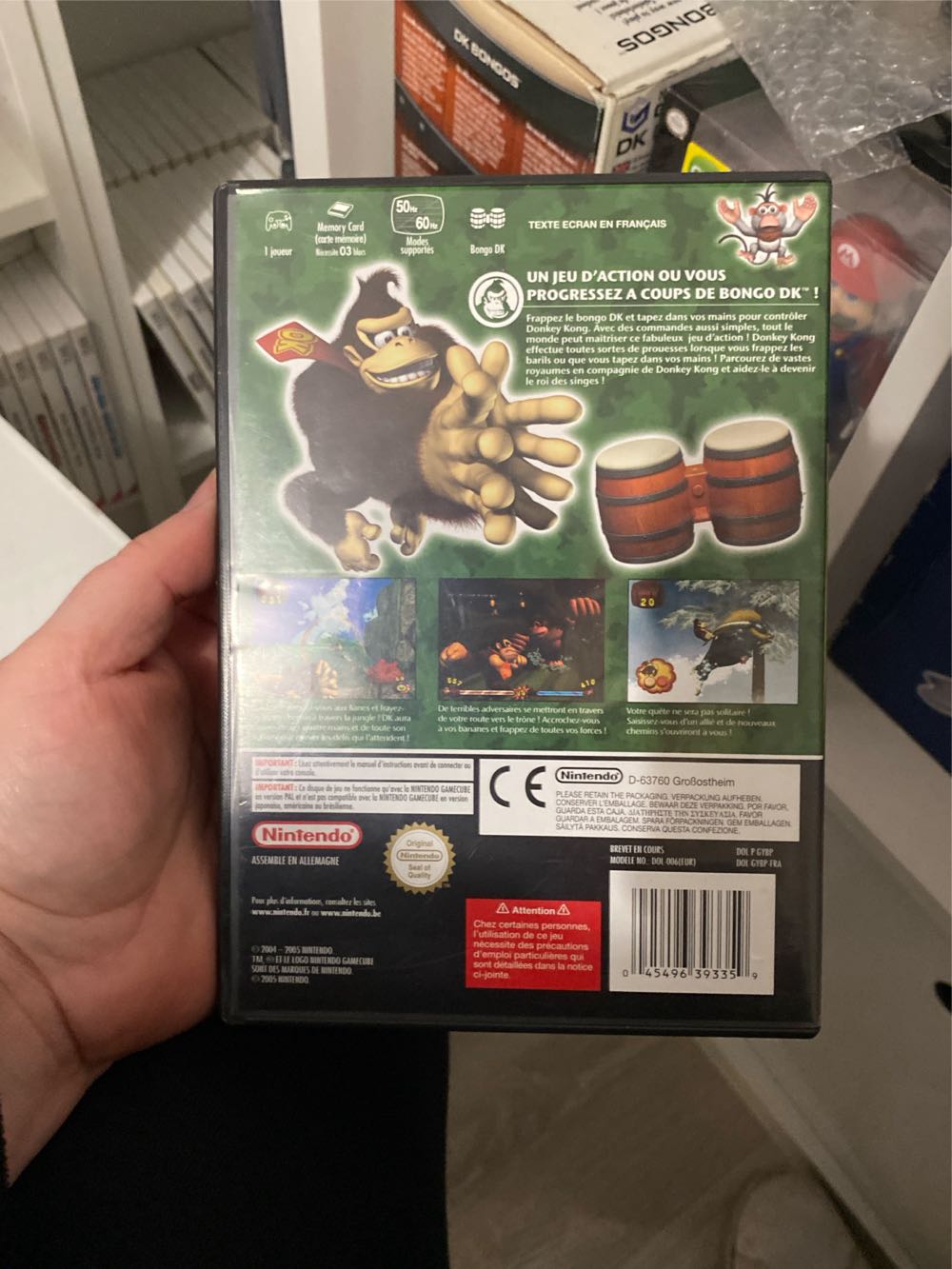 Donkey Kong Jungle Beat - Nintendo GameCube (Nintendo - 1) video game collectible [Barcode 045496393359] - Main Image 2