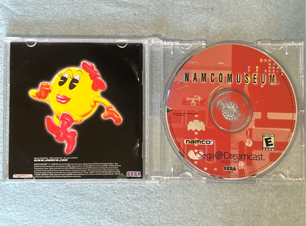 Namco Museum  [no case / disc & book Only] - Sega Dreamcast video game collectible - Main Image 4