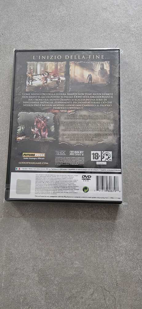 God of War II - Sony PlayStation 2 (PS2) (Sony Comptuter Entertainment - 1) video game collectible [Barcode 711719606796] - Main Image 2