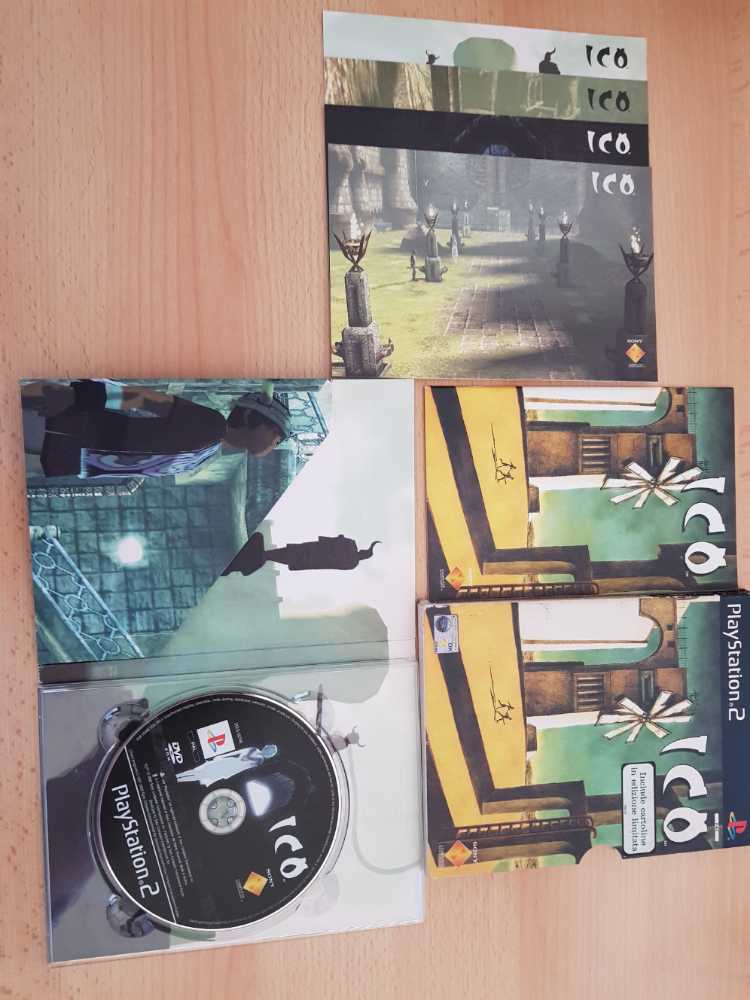 ICO - Sony PlayStation 2 (PS2) (Sony Computer Entertainment - 1) video game collectible [Barcode 711719340720] - Main Image 3