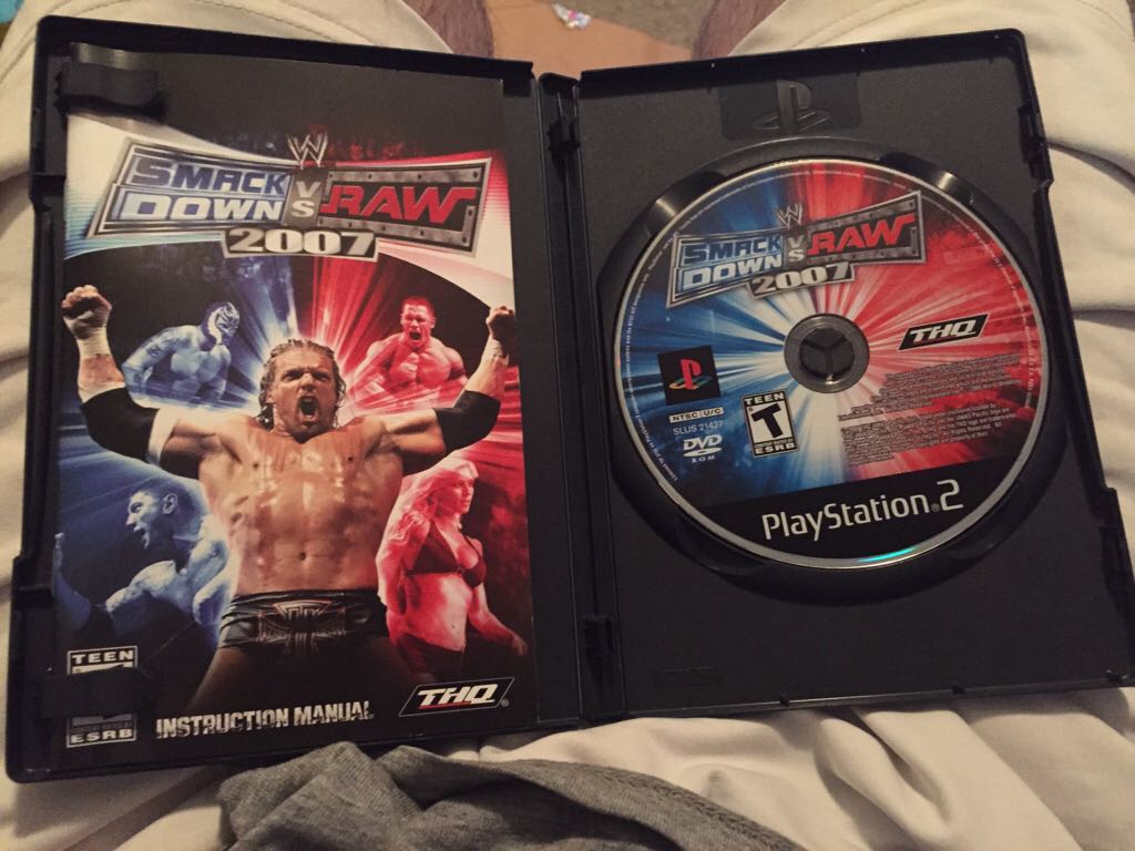SmackDown vs Raw 2007 - Sony PlayStation 2 (PS2) video game collectible - Main Image 2
