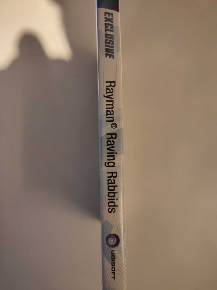 Rayman Raving Rabbids - PC video game collectible [Barcode 4032222604571] - Main Image 3