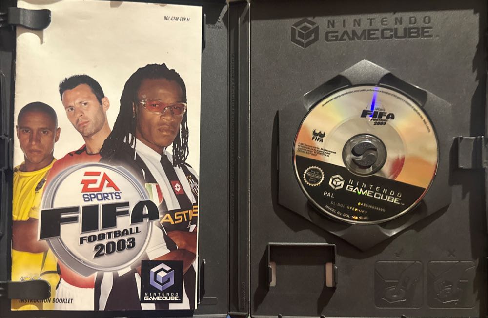 FIFA Football 2003 - Nintendo GameCube (Electronic Arts/EA Games) video game collectible [Barcode 5030932032201] - Main Image 3