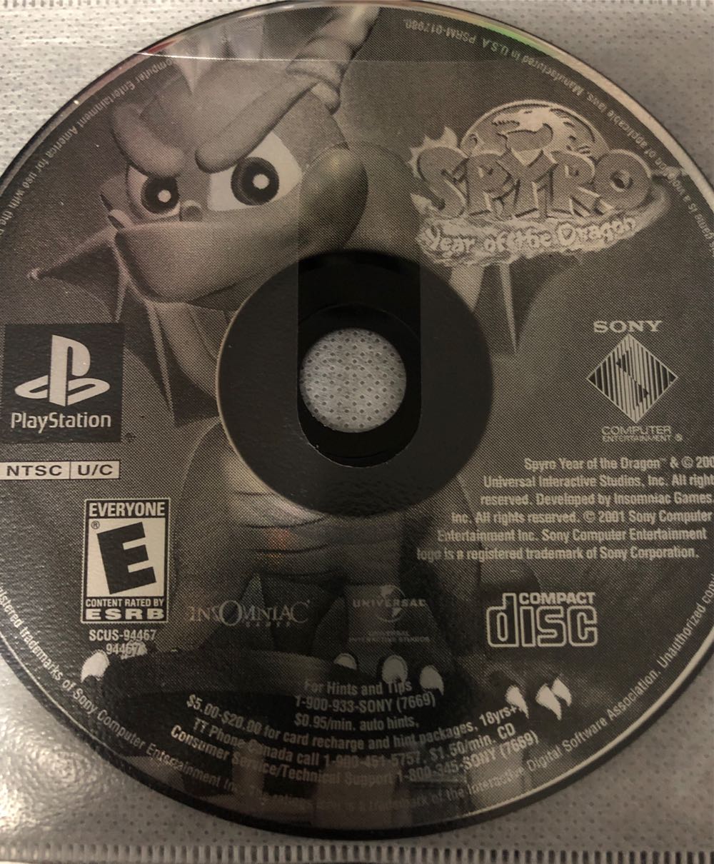 Spyro: Year Of The Dragon - Sony PlayStation (Sony Computer Entertaiment - 1) video game collectible - Main Image 4