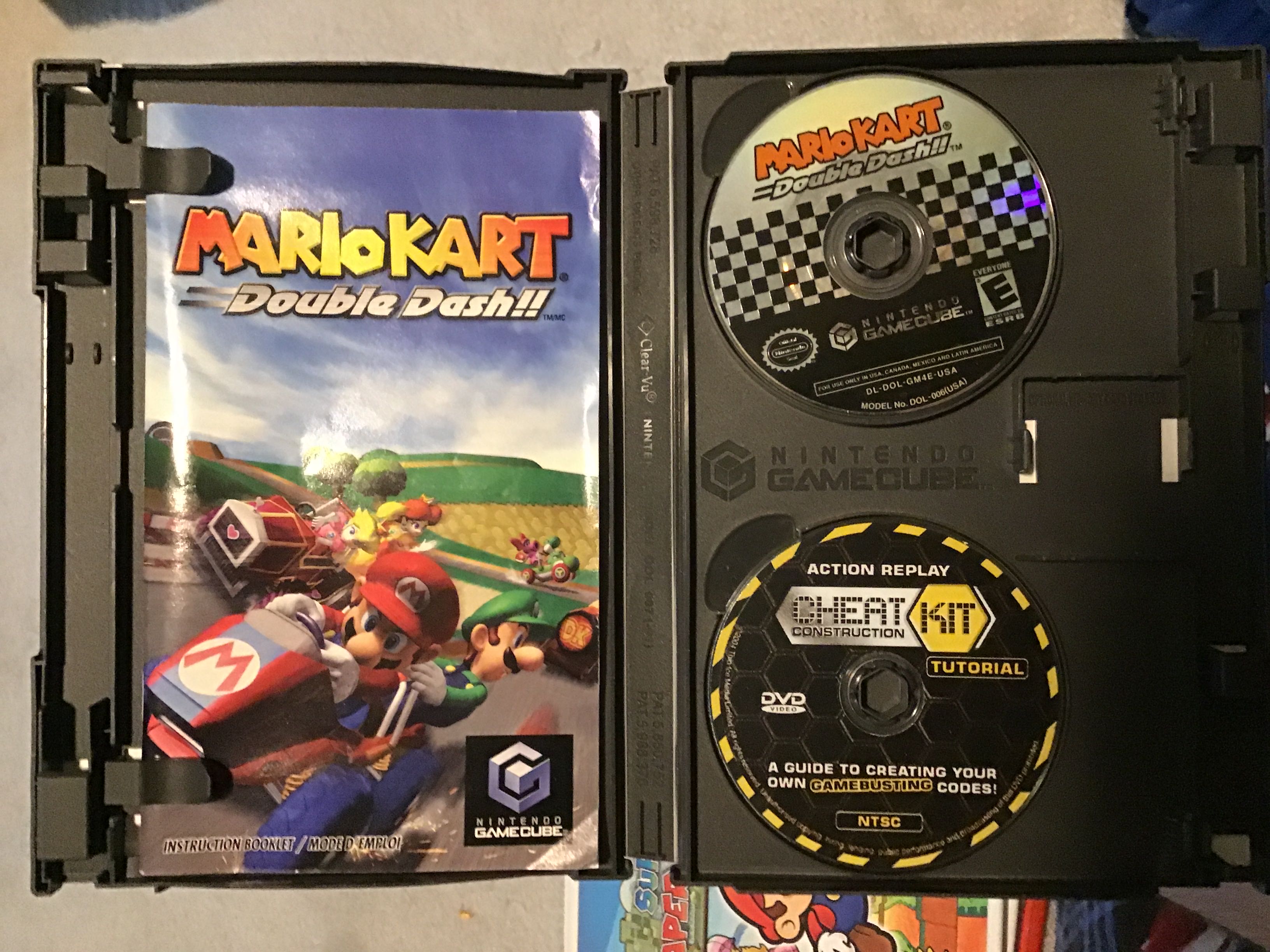 Mario Kart: Double Dash!! - Nintendo GameCube (Nintendo - 4) video game collectible [Barcode 045496961619] - Main Image 3