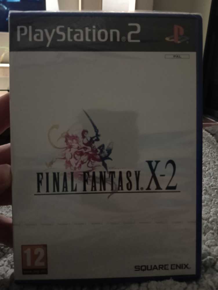 Final Fantasy 10-2 X-2 - Sony PlayStation 2 (PS2) video game collectible [Barcode 5060121825406] - Main Image 2