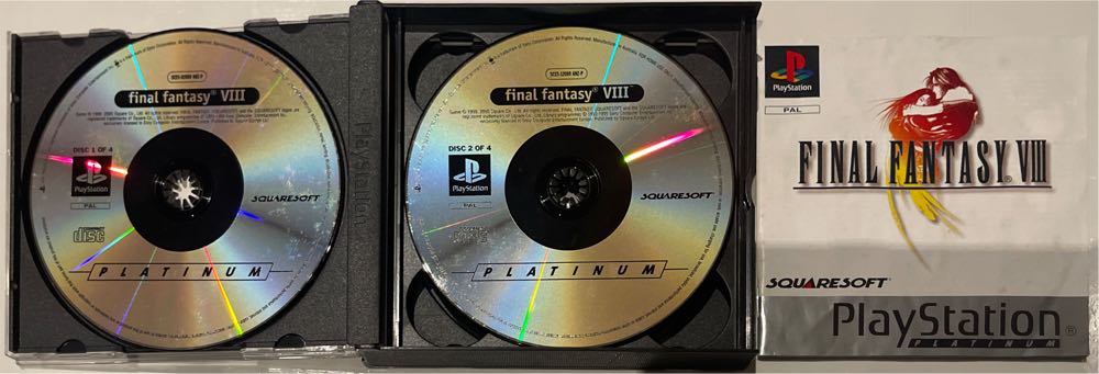 Final Fantasy VIII - Sony PlayStation (SquareSoft - 1) video game collectible [Barcode 711719194125] - Main Image 3