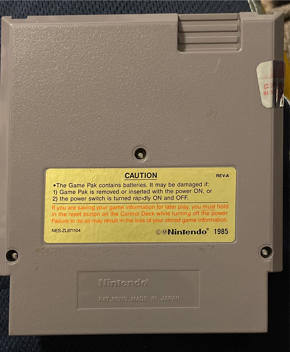 Final Fantasy - Nintendo Entertainment System (NES) (Nintendo - 1) video game collectible [Barcode 0045496630607] - Main Image 4