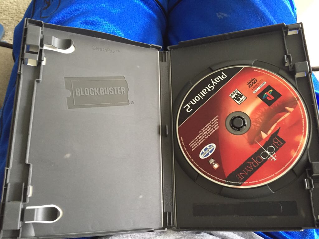 Bloodrayne - Sony PlayStation 2 (PS2) video game collectible - Main Image 2