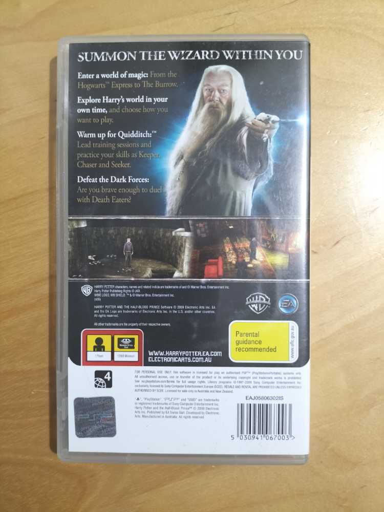 Harry Potter and the Half-Blood Prince - Sony PlayStation Portable (PSP) (Electronic Arts) video game collectible [Barcode 5030941067003] - Main Image 2