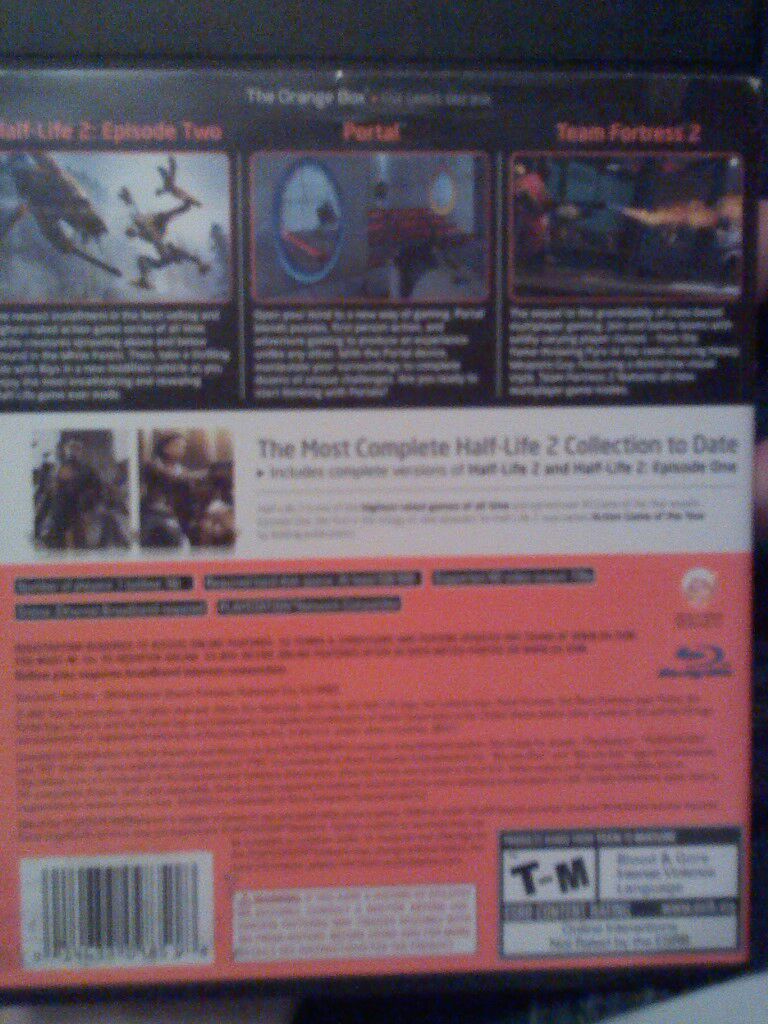 The Orange Box - Sony PlayStation 3 (PS3) video game collectible - Main Image 2