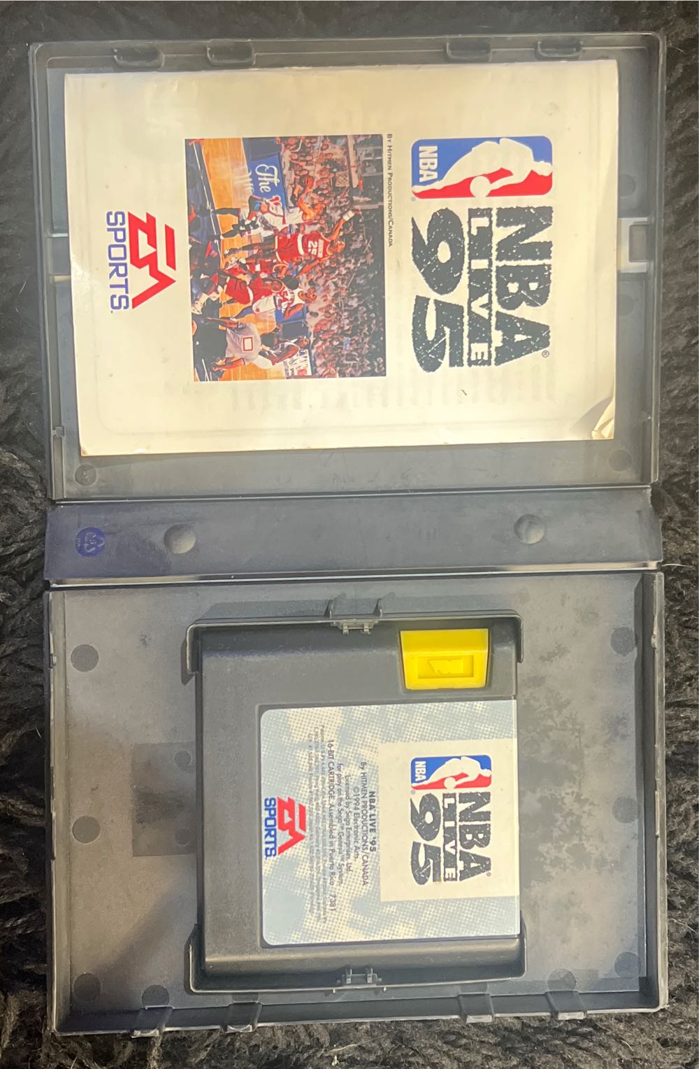 NBA Live 95 - Sega Genesis (Mega Drive) (Electronic Arts - 4) video game collectible [Barcode 014633073812] - Main Image 3