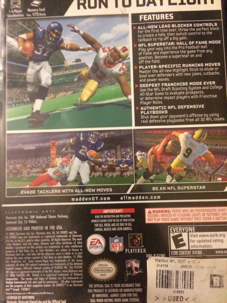 Madden NFL 07 - Nintendo GameCube video game collectible - Main Image 2