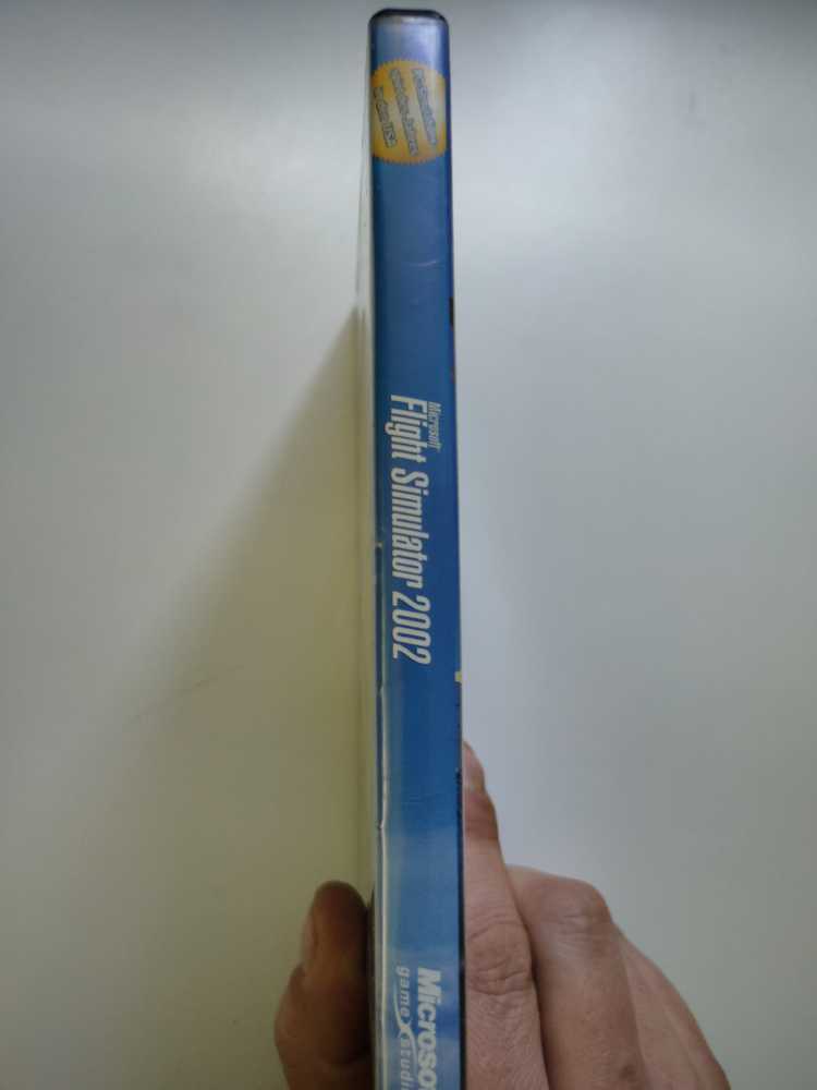 Microsoft Flight Simulator 2002 - PC (THQ - 1) video game collectible [Barcode 4005209129954] - Main Image 3