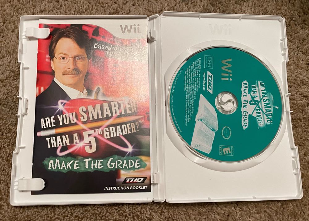 Are You Smarter than a Fifth Grader? - Make the Grade - Nintendo Wii (THQ - 1-4) video game collectible [Barcode 785138301655] - Main Image 4