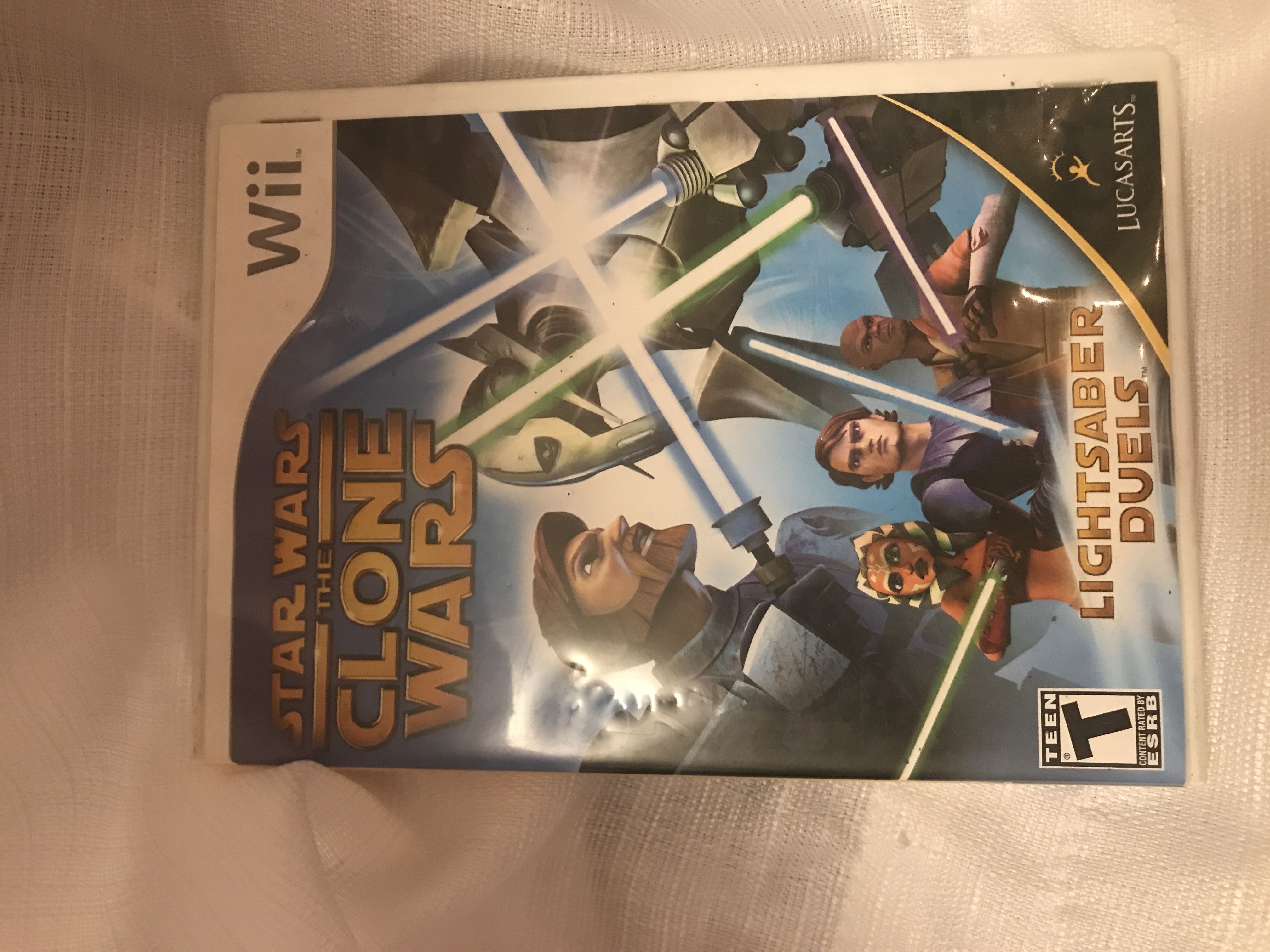 Star Wars: The Clone Wars Lightsaber Duels - Nintendo Wii (LucasArts - 2) video game collectible [Barcode 023272334635] - Main Image 3