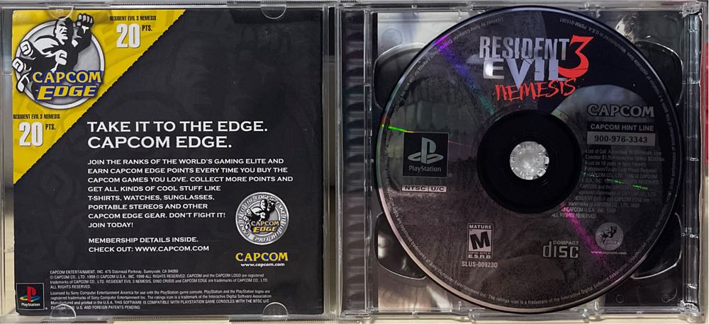 Resident Evil 3 Nemesis: With Dino Crisis Demo - Sony PlayStation (Capcom USA, Inc. - 1) video game collectible [Barcode 013388210565] - Main Image 3