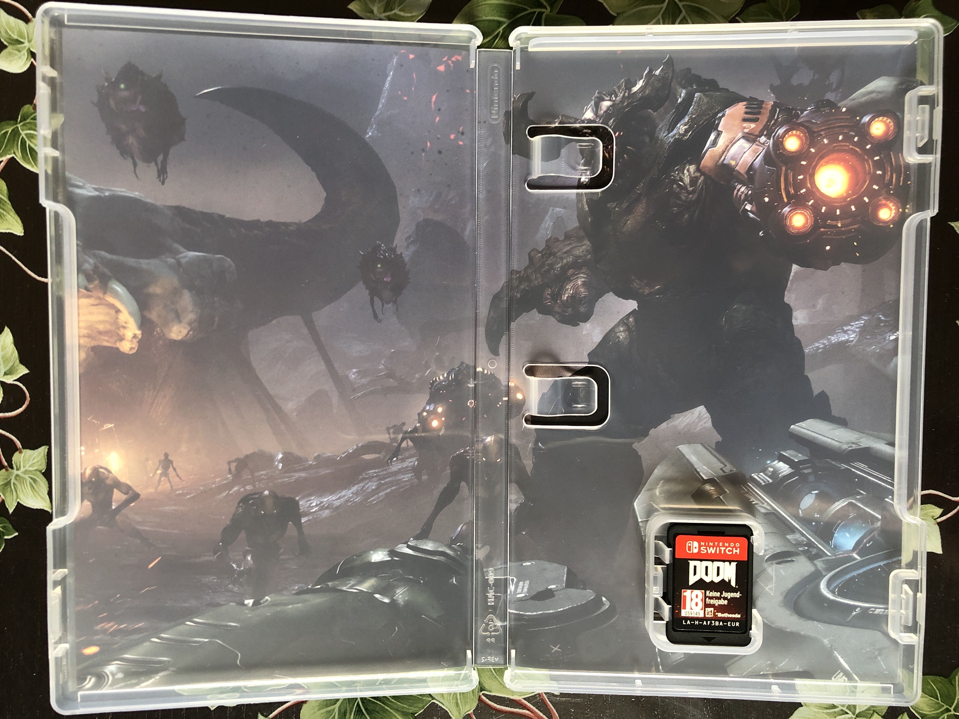 Doom - Nintendo Switch (Id Software & Bethesda - 1) video game collectible [Barcode 045496421304] - Main Image 3