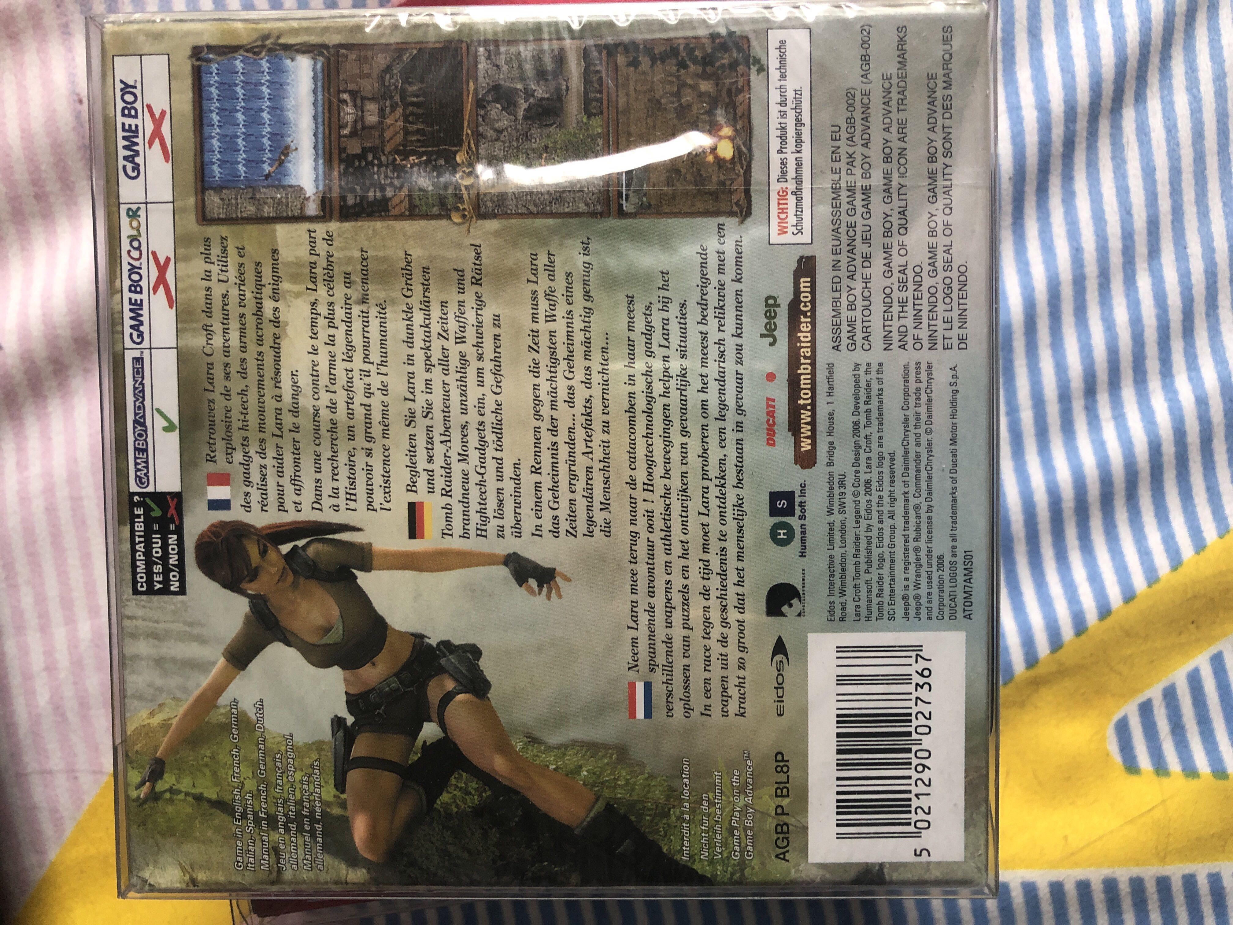 Tomb Raider: The Prophecy - Nintendo Game Boy Advance (GBA) (Ubisoft - 1) video game collectible [Barcode 5021290027367] - Main Image 2