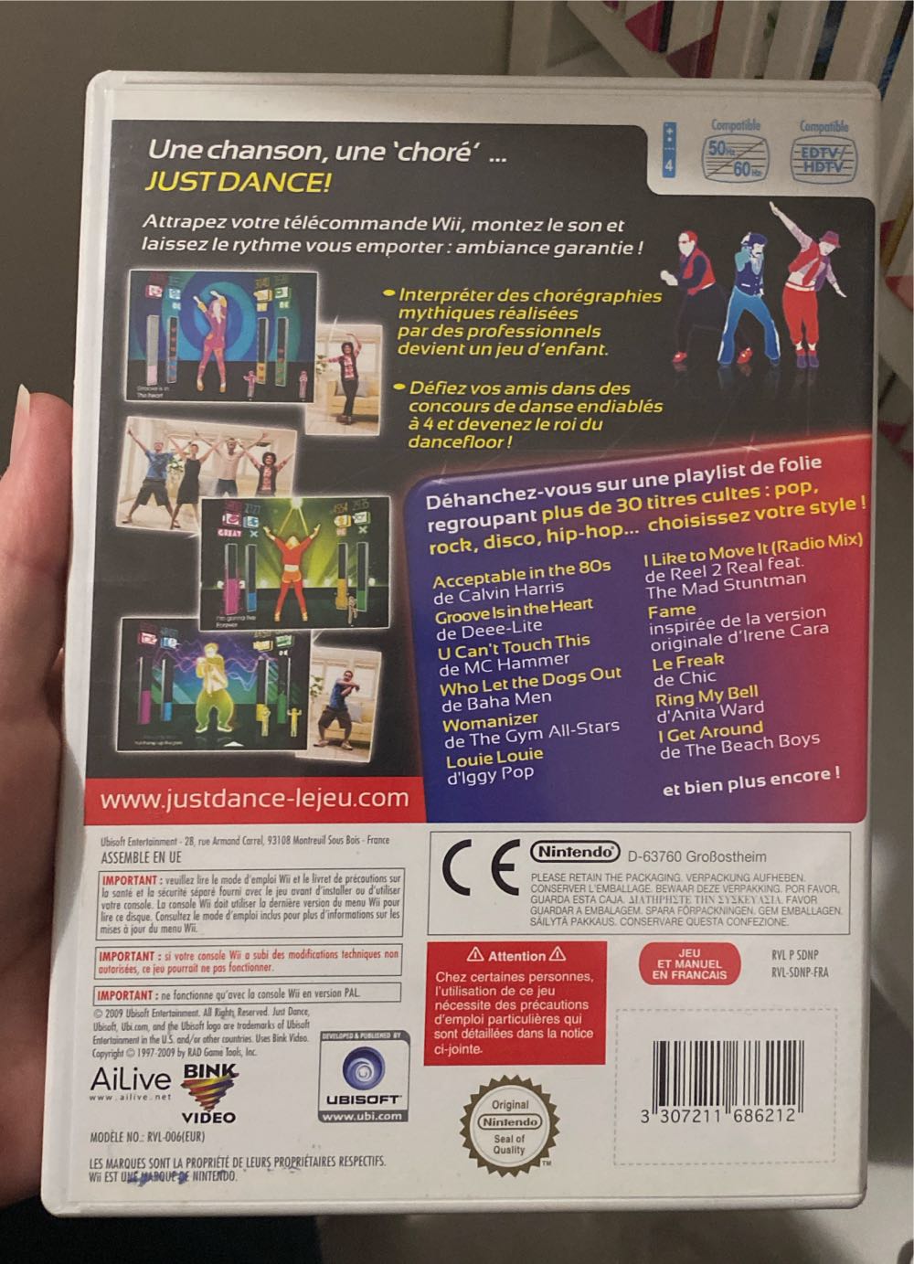Just Dance - Nintendo Wii video game collectible [Barcode 3307211686212] - Main Image 2