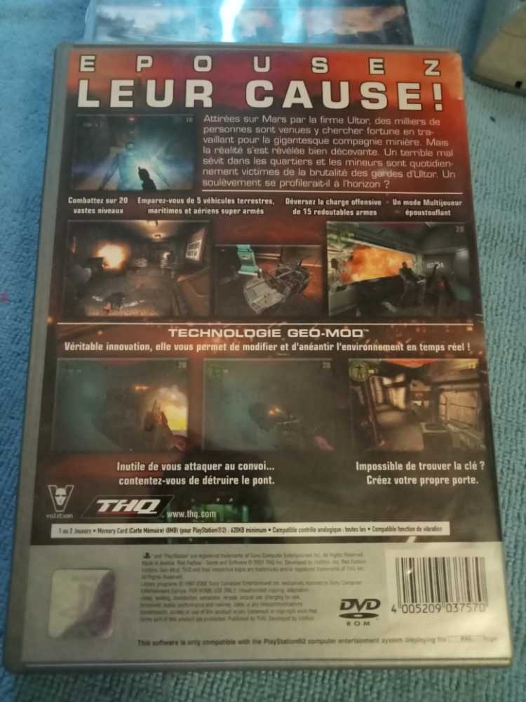 Red Faction [Platinum] PS2 - Sony PlayStation 2 (PS2) (1-2) video game collectible [Barcode 4005209037570] - Main Image 2