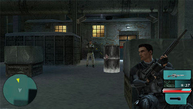 Syphon Filter: Dark Mirror - Sony PlayStation Portable (PSP) (Sony Computer Entertainment Europe - 1) video game collectible [Barcode 711719188346] - Main Image 3