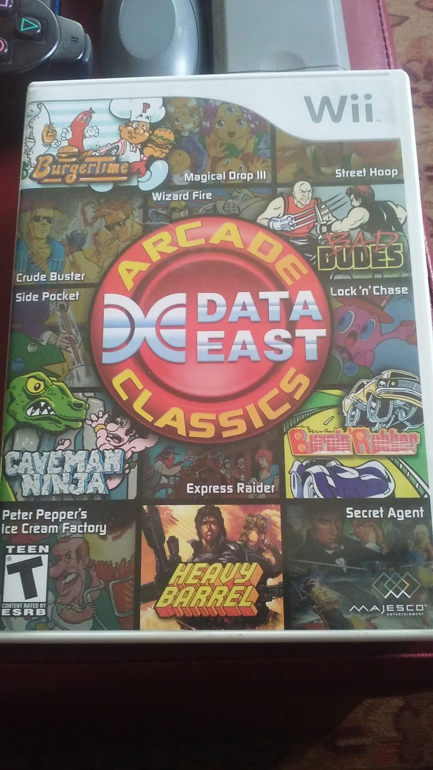 DATA EAST ARCADE CLASSICS - Nintendo Wii video game collectible - Main Image 1