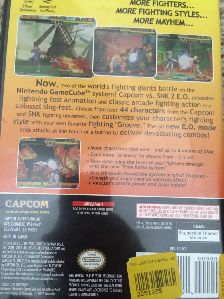 Capcom vs. SNK 2 EO - Nintendo GameCube (Capcom) video game collectible - Main Image 2