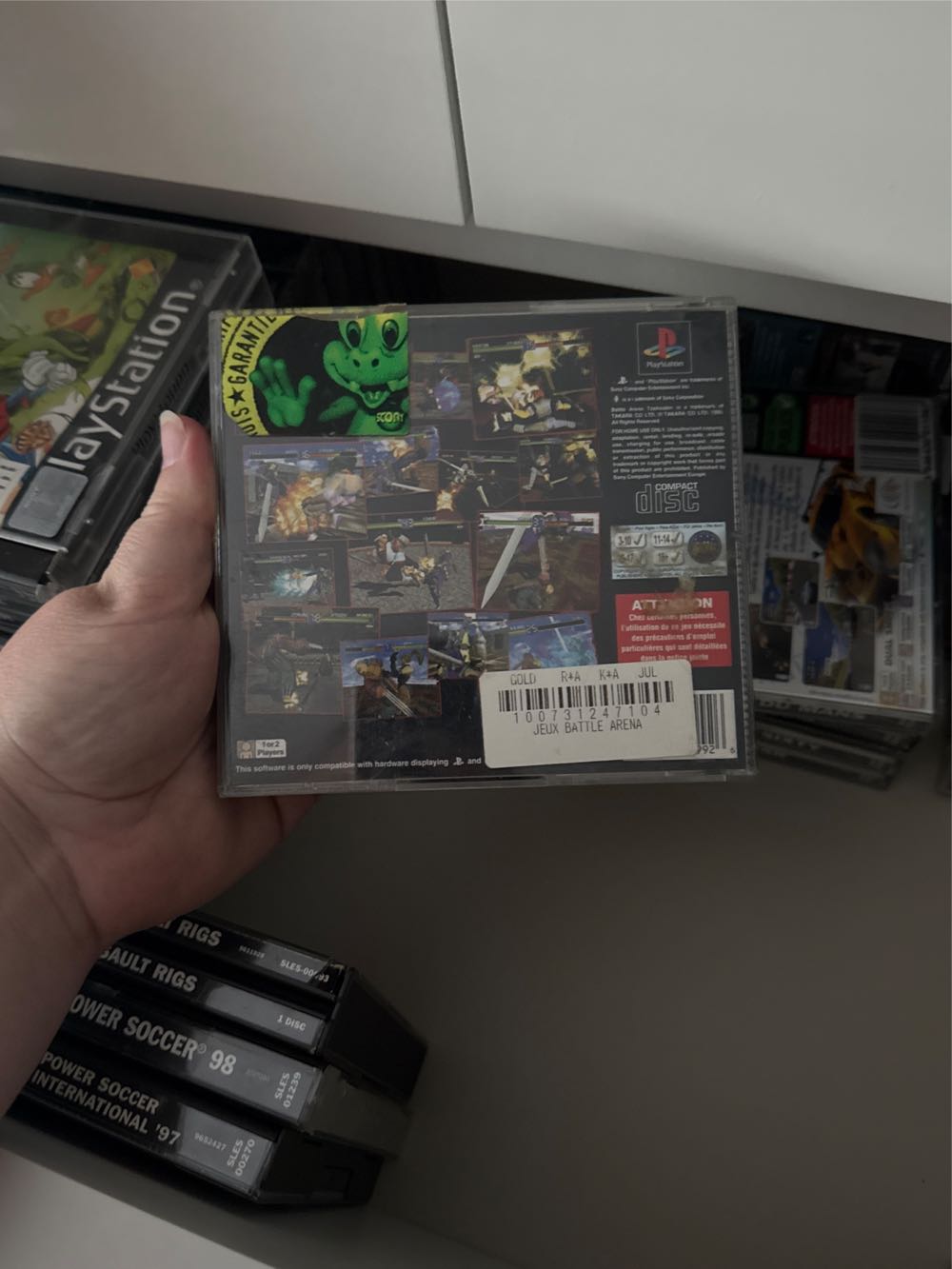 Battle Arena Toshinden - Sony PlayStation (Takara - 1-2) video game collectible [Barcode 711719609926] - Main Image 3