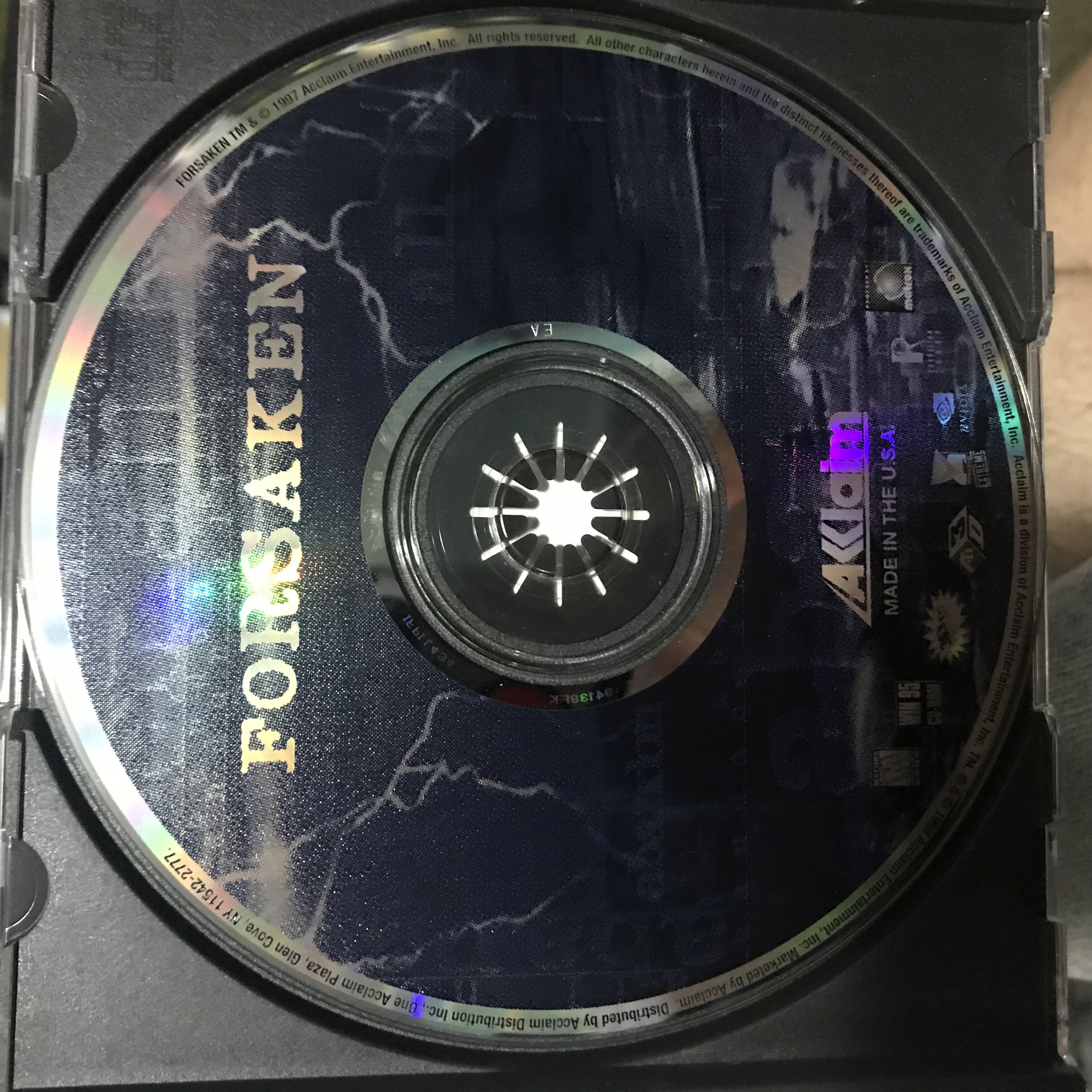 Forsaken - PC (Acclaim Entertainment - 1) video game collectible [Barcode 021481941385] - Main Image 3