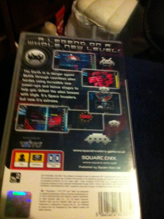Space Invaders Extreme - Sony PlayStation Portable (PSP) (Square Enix - 1) video game collectible [Barcode 5060121823372] - Main Image 2