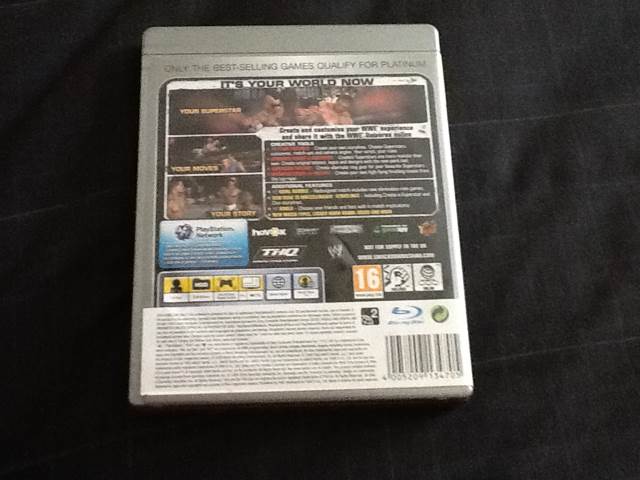 WWE Smackdown vs Raw 2010 Platinium - Sony PlayStation 3 (PS3) (THQ - 1-4) video game collectible [Barcode 4005209134705] - Main Image 2