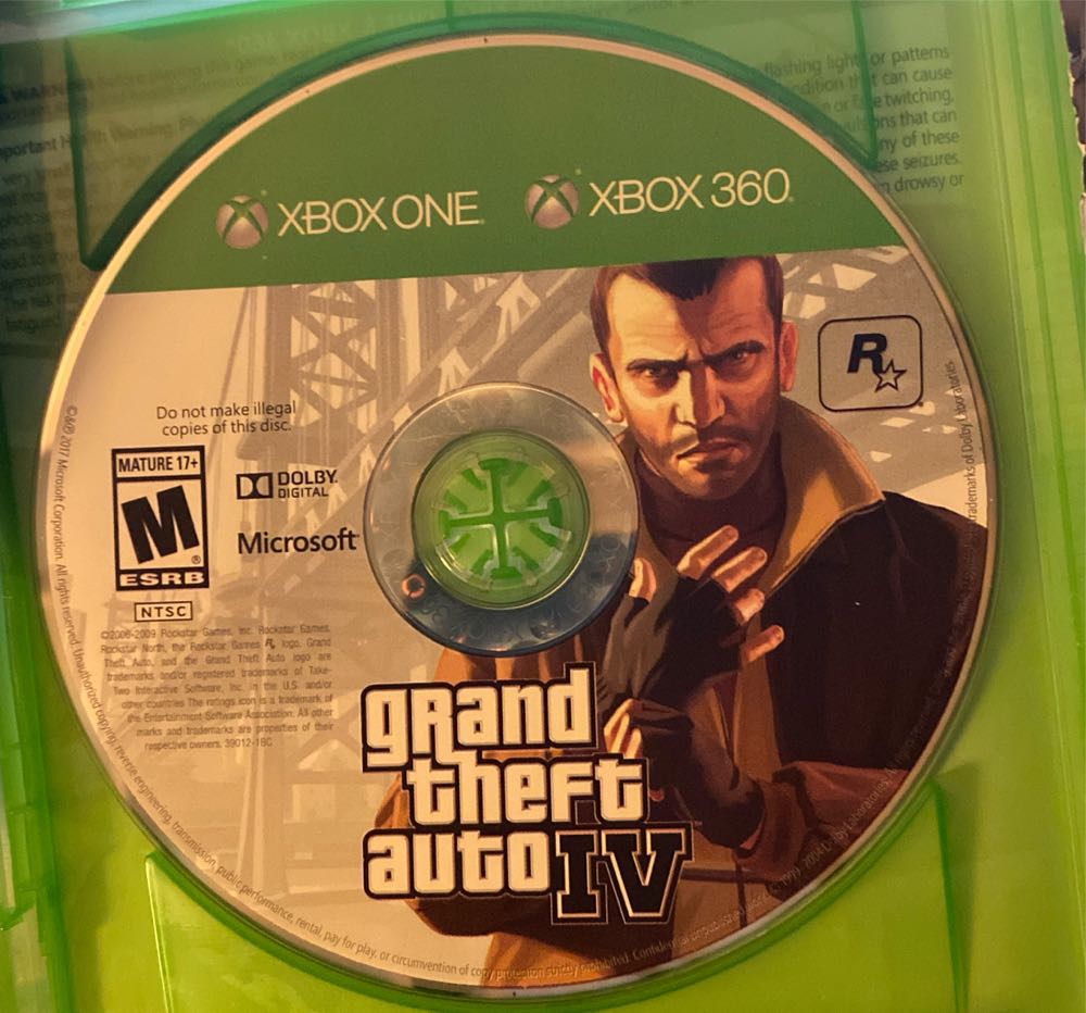Grand Theft Auto IV - Microsoft Xbox One (Rockstar Games - 1-2) video game collectible - Main Image 3