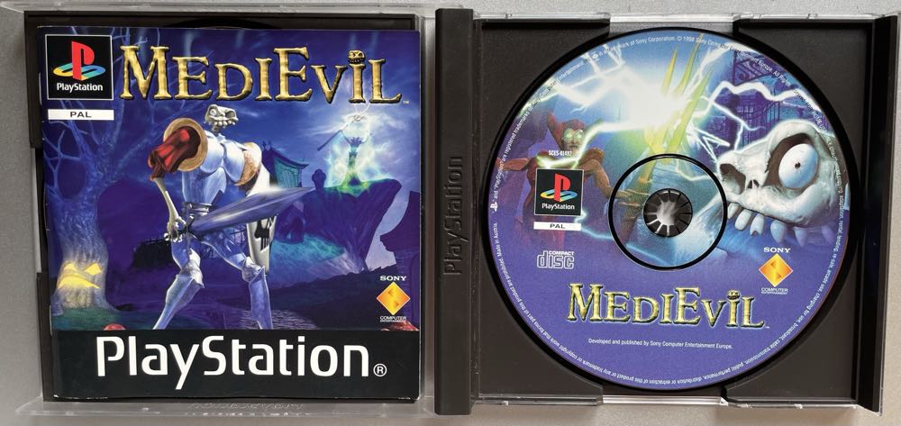 Medievil - Sony PlayStation (Boite Et Notice) video game collectible [Barcode 111119793421] - Main Image 4