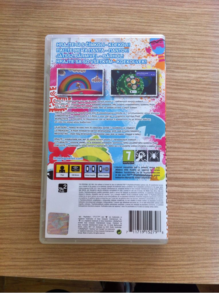 LittleBigPlanet - Sony PlayStation Portable (PSP) video game collectible [Barcode 711719152798] - Main Image 2