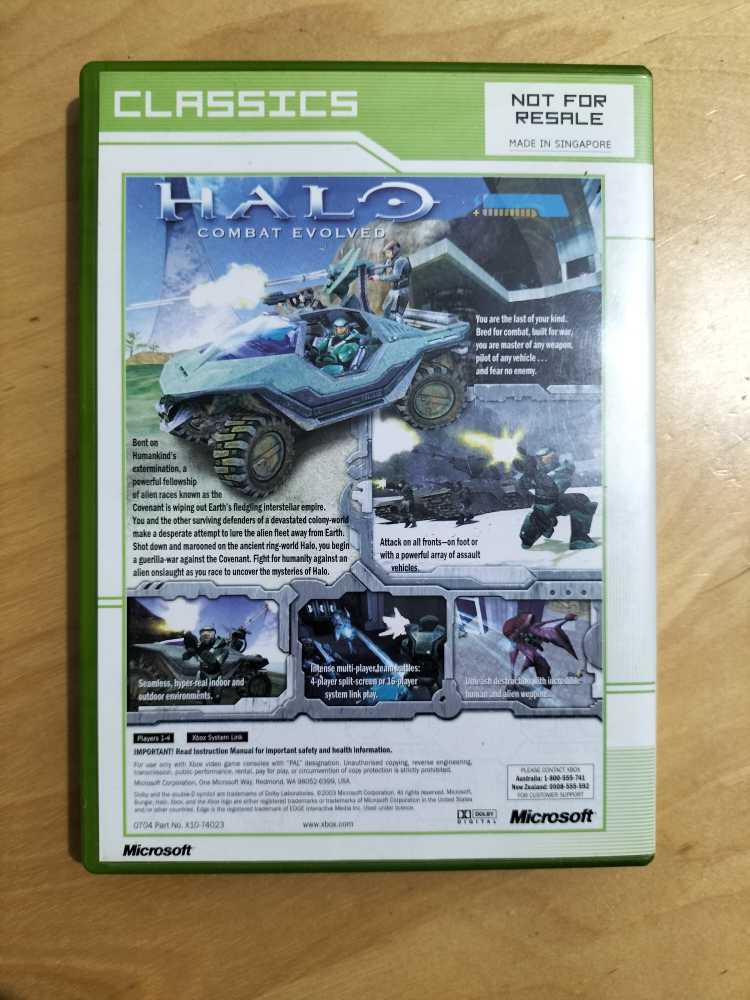 Halo Combat Evolved - Microsoft Xbox video game collectible [Barcode 80445287] - Main Image 2