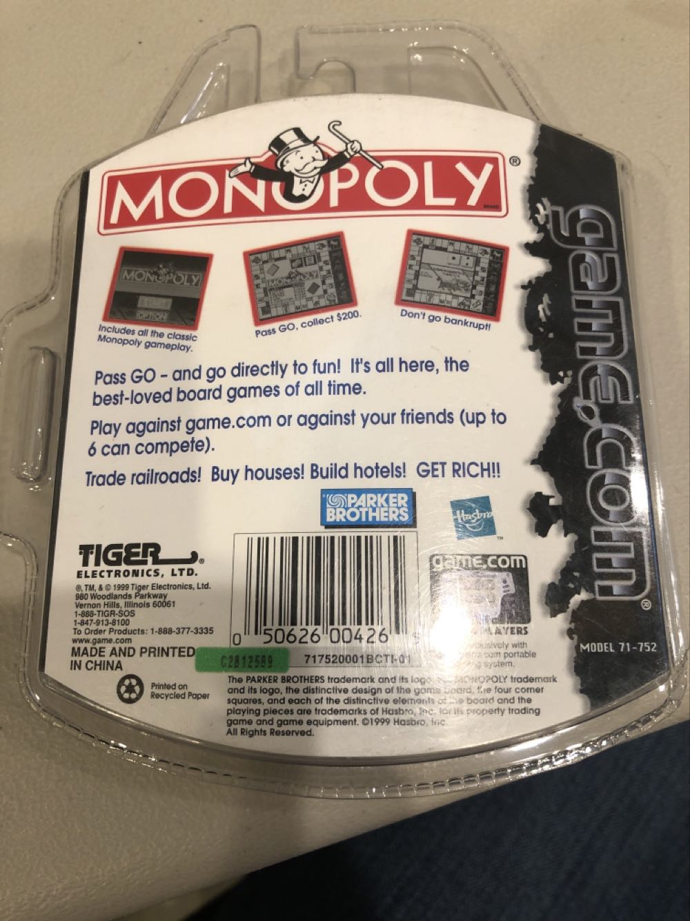 Monopoly - Game.com video game collectible [Barcode 050626004265] - Main Image 2